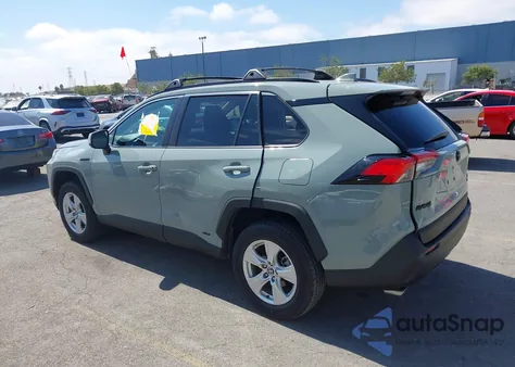 2021 Toyota Rav4 Hybrid Xle z USA, uszkodzony, nr VIN 2T3RWRFV3MW111124